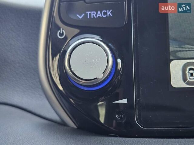 Черный Хендай Туксон, объемом двигателя 2 л и пробегом 108 тыс. км за 25500 $, фото 46 на Automoto.ua