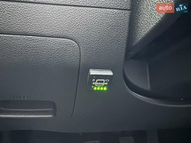 Чорний Хендай Туксон, об'ємом двигуна 2 л та пробігом 84 тис. км за 19000 $, фото 34 на Automoto.ua