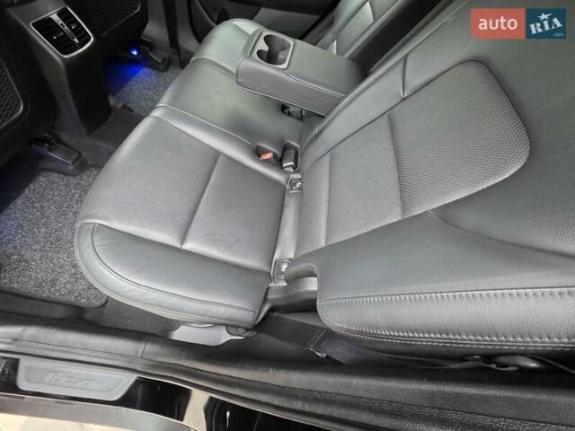 Черный Хендай Туксон, объемом двигателя 2 л и пробегом 151 тыс. км за 18950 $, фото 74 на Automoto.ua