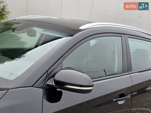 Черный Хендай Туксон, объемом двигателя 2 л и пробегом 151 тыс. км за 18950 $, фото 16 на Automoto.ua