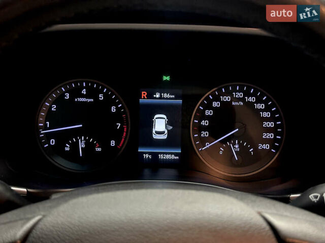 Черный Хендай Туксон, объемом двигателя 2 л и пробегом 153 тыс. км за 20500 $, фото 29 на Automoto.ua