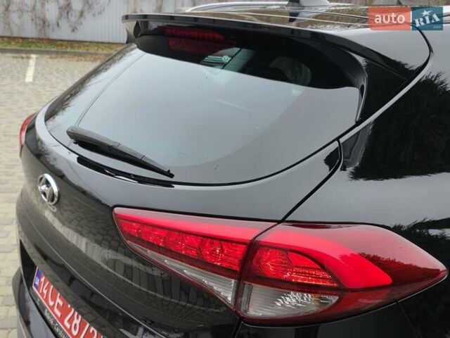 Черный Хендай Туксон, объемом двигателя 2 л и пробегом 151 тыс. км за 18950 $, фото 27 на Automoto.ua