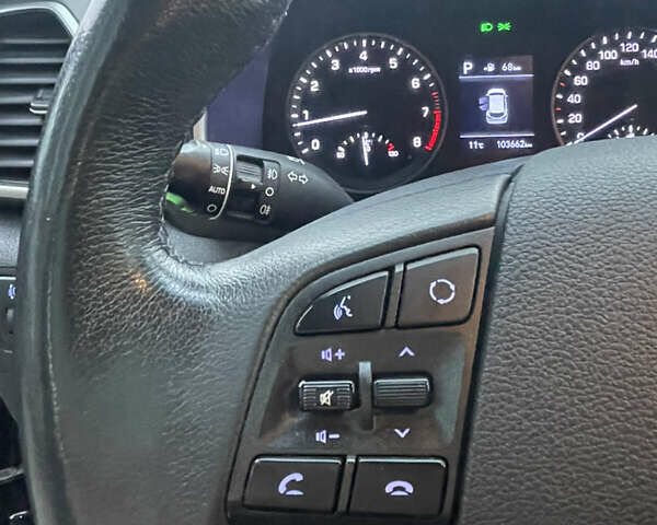 Черный Хендай Туксон, объемом двигателя 2 л и пробегом 103 тыс. км за 20900 $, фото 29 на Automoto.ua