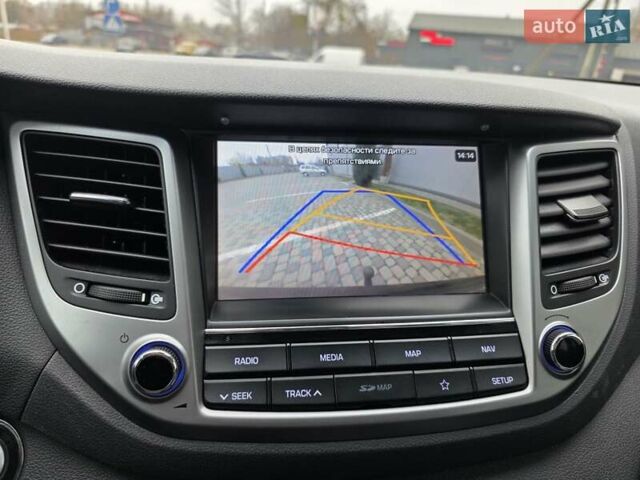 Черный Хендай Туксон, объемом двигателя 2 л и пробегом 151 тыс. км за 18950 $, фото 91 на Automoto.ua