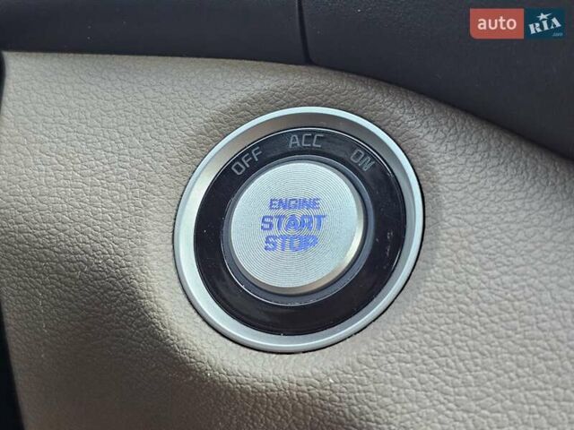 Черный Хендай Туксон, объемом двигателя 2 л и пробегом 108 тыс. км за 25500 $, фото 39 на Automoto.ua