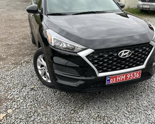 Черный Хендай Туксон, объемом двигателя 2 л и пробегом 192 тыс. км за 15200 $, фото 3 на Automoto.ua