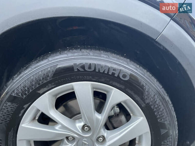 Черный Хендай Туксон, объемом двигателя 2 л и пробегом 103 тыс. км за 20900 $, фото 35 на Automoto.ua