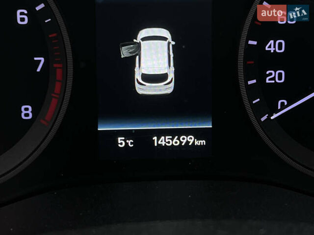 Чорний Хендай Туксон, об'ємом двигуна 2 л та пробігом 145 тис. км за 23900 $, фото 19 на Automoto.ua