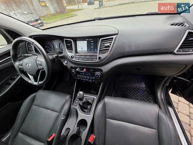 Черный Хендай Туксон, объемом двигателя 2 л и пробегом 151 тыс. км за 18950 $, фото 53 на Automoto.ua
