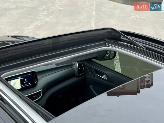 Чорний Хендай Туксон, об'ємом двигуна 2 л та пробігом 145 тис. км за 23900 $, фото 17 на Automoto.ua