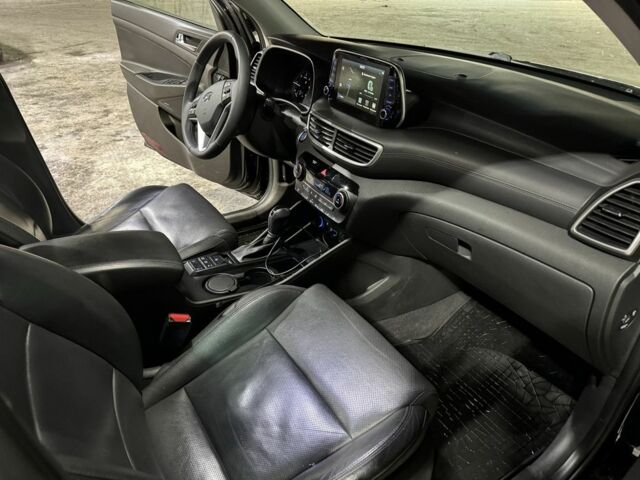 Хендай Туксон 2020 в Харькове на Automoto.ua Черный Хендай Туксон, объемом двигателя 2 л и пробегом 87 тыс. км за 29000 $, фото 14 на Automoto.ua