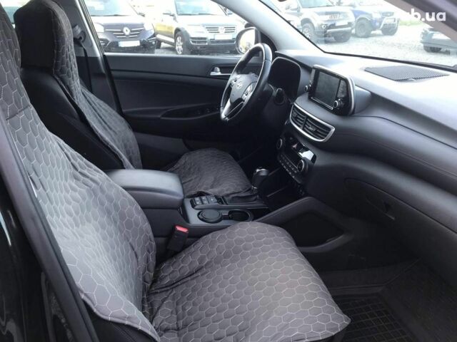 Черный Хендай Туксон, объемом двигателя 2 л и пробегом 87 тыс. км за 20790 $, фото 12 на Automoto.ua