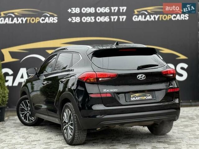 Черный Хендай Туксон, объемом двигателя 2 л и пробегом 55 тыс. км за 22300 $, фото 23 на Automoto.ua