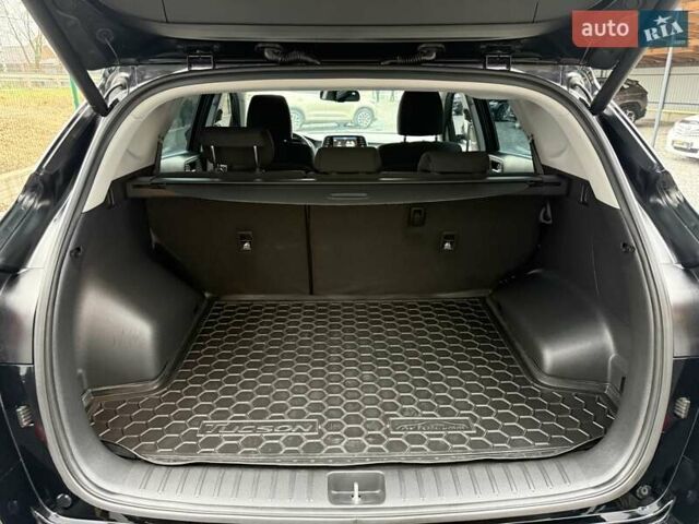 Черный Хендай Туксон, объемом двигателя 2 л и пробегом 55 тыс. км за 22300 $, фото 55 на Automoto.ua