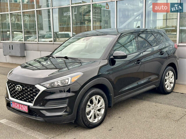 Черный Хендай Туксон, объемом двигателя 2 л и пробегом 48 тыс. км за 20490 $, фото 59 на Automoto.ua