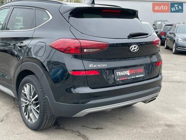 Черный Хендай Туксон, объемом двигателя 2.36 л и пробегом 137 тыс. км за 21990 $, фото 11 на Automoto.ua