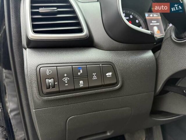 Черный Хендай Туксон, объемом двигателя 2 л и пробегом 55 тыс. км за 22300 $, фото 44 на Automoto.ua