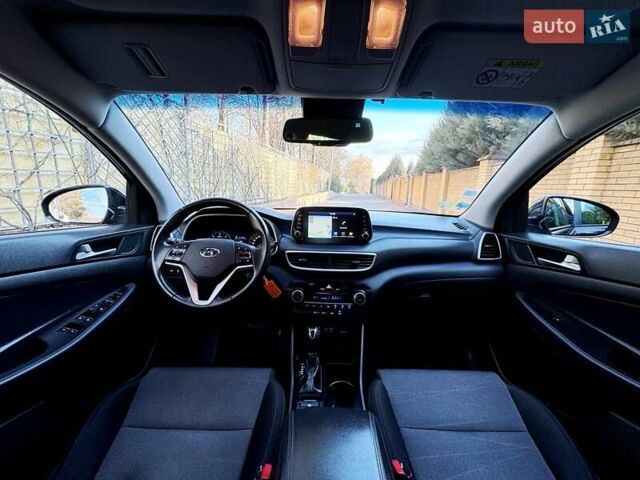 Чорний Хендай Туксон, об'ємом двигуна 1.6 л та пробігом 123 тис. км за 20600 $, фото 20 на Automoto.ua