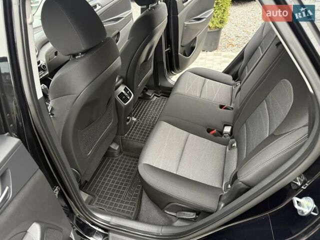 Черный Хендай Туксон, объемом двигателя 2 л и пробегом 55 тыс. км за 22300 $, фото 36 на Automoto.ua