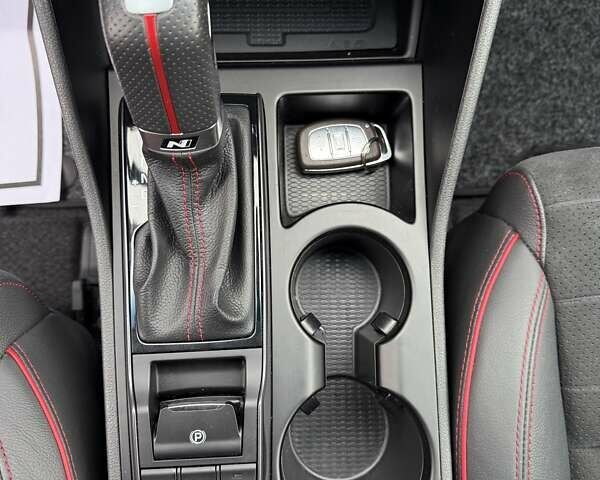 Черный Хендай Туксон, объемом двигателя 2 л и пробегом 98 тыс. км за 25900 $, фото 44 на Automoto.ua