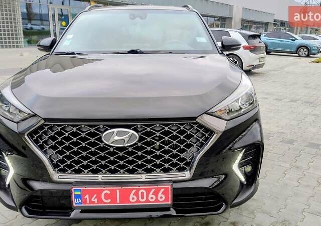 Черный Хендай Туксон, объемом двигателя 1.6 л и пробегом 183 тыс. км за 24300 $, фото 17 на Automoto.ua