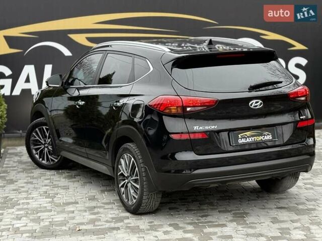 Черный Хендай Туксон, объемом двигателя 2 л и пробегом 55 тыс. км за 22300 $, фото 26 на Automoto.ua