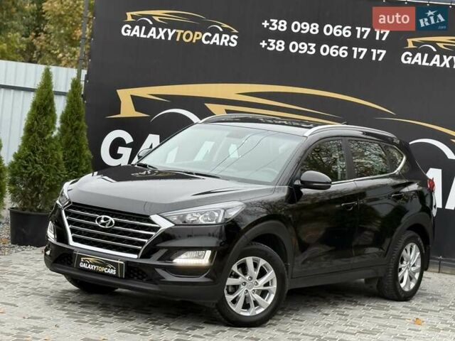 Черный Хендай Туксон, объемом двигателя 2 л и пробегом 77 тыс. км за 21500 $, фото 7 на Automoto.ua
