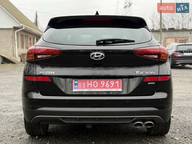 Черный Хендай Туксон, объемом двигателя 2 л и пробегом 98 тыс. км за 25900 $, фото 14 на Automoto.ua