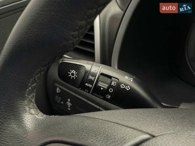 Черный Хендай Туксон, объемом двигателя 2 л и пробегом 100 тыс. км за 22424 $, фото 14 на Automoto.ua