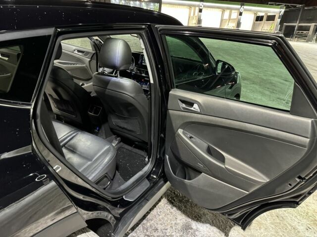 Хендай Туксон 2020 в Харькове на Automoto.ua Черный Хендай Туксон, объемом двигателя 2 л и пробегом 87 тыс. км за 29000 $, фото 17 на Automoto.ua