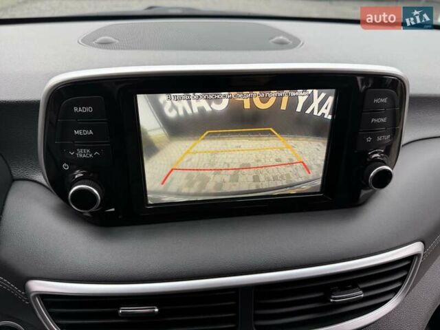 Черный Хендай Туксон, объемом двигателя 2 л и пробегом 55 тыс. км за 22300 $, фото 49 на Automoto.ua