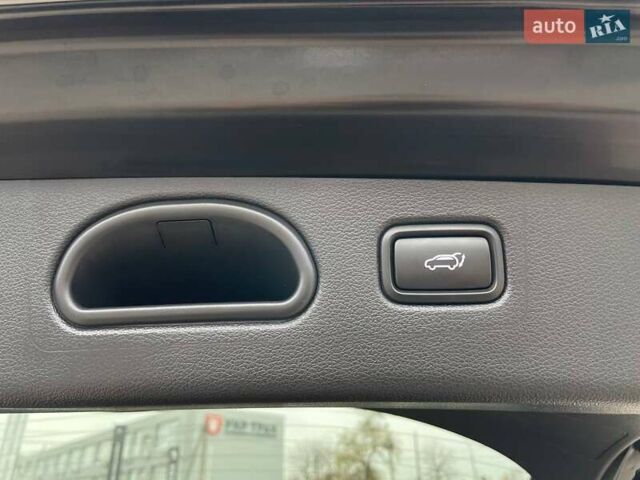 Черный Хендай Туксон, объемом двигателя 2.36 л и пробегом 137 тыс. км за 21990 $, фото 47 на Automoto.ua