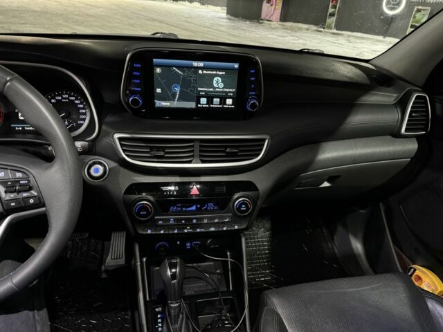 Хендай Туксон 2020 в Харькове на Automoto.ua Черный Хендай Туксон, объемом двигателя 2 л и пробегом 87 тыс. км за 29000 $, фото 11 на Automoto.ua