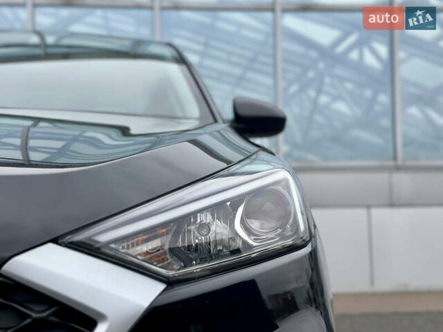 Черный Хендай Туксон, объемом двигателя 2 л и пробегом 47 тыс. км за 20990 $, фото 4 на Automoto.ua