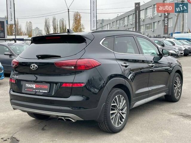 Черный Хендай Туксон, объемом двигателя 2.36 л и пробегом 137 тыс. км за 21990 $, фото 7 на Automoto.ua