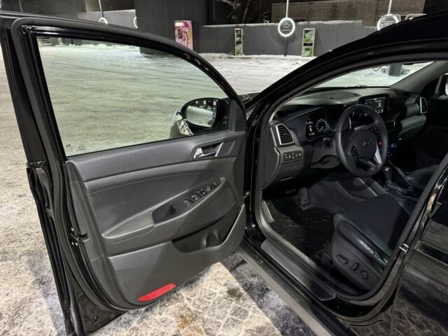 Хендай Туксон 2020 в Харькове на Automoto.ua Черный Хендай Туксон, объемом двигателя 2 л и пробегом 87 тыс. км за 29000 $, фото 19 на Automoto.ua