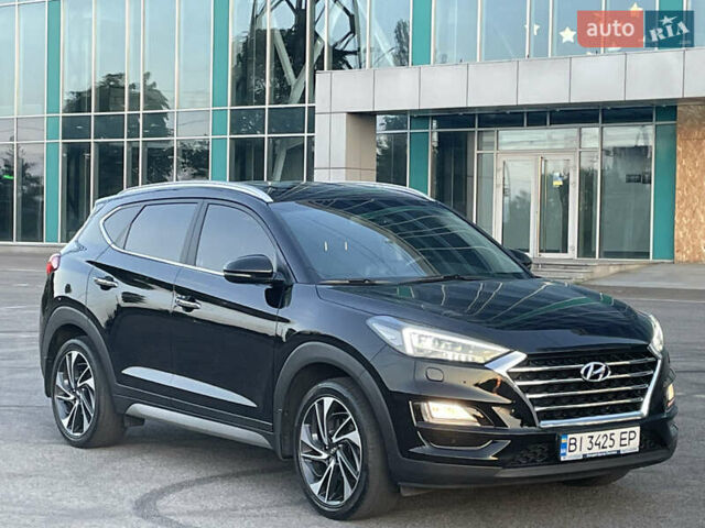 Черный Хендай Туксон, объемом двигателя 2 л и пробегом 67 тыс. км за 23700 $, фото 2 на Automoto.ua