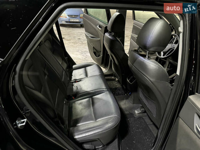 Черный Хендай Туксон, объемом двигателя 2 л и пробегом 86 тыс. км за 31000 $, фото 12 на Automoto.ua