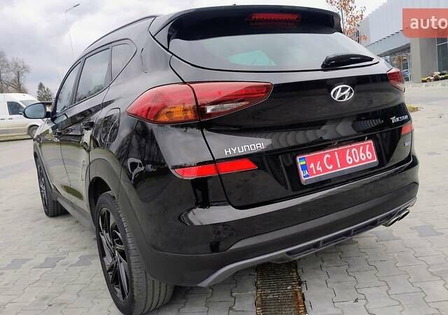 Черный Хендай Туксон, объемом двигателя 1.6 л и пробегом 183 тыс. км за 24300 $, фото 11 на Automoto.ua