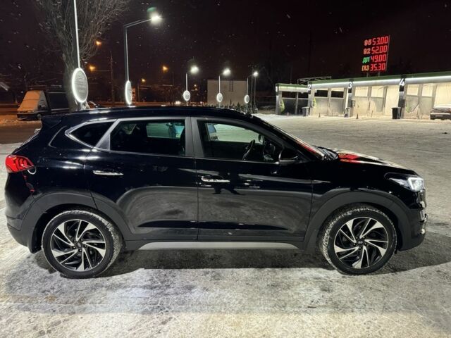 Хендай Туксон 2020 в Харькове на Automoto.ua Черный Хендай Туксон, объемом двигателя 2 л и пробегом 87 тыс. км за 29000 $, фото 7 на Automoto.ua