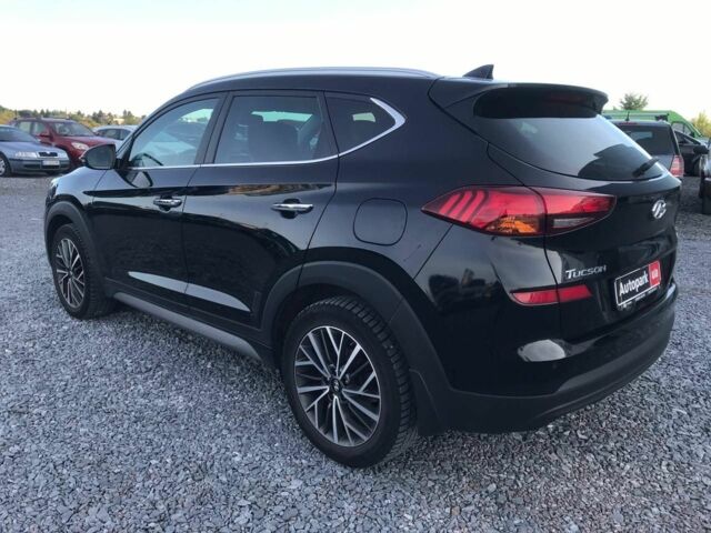 Черный Хендай Туксон, объемом двигателя 2 л и пробегом 87 тыс. км за 20790 $, фото 6 на Automoto.ua