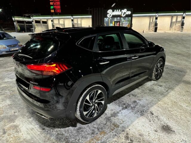 Хендай Туксон 2020 в Харькове на Automoto.ua Черный Хендай Туксон, объемом двигателя 2 л и пробегом 87 тыс. км за 29000 $, фото 3 на Automoto.ua