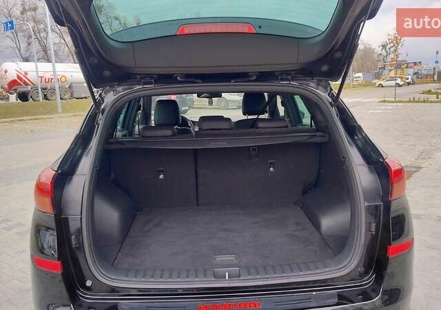 Черный Хендай Туксон, объемом двигателя 1.6 л и пробегом 183 тыс. км за 24300 $, фото 27 на Automoto.ua