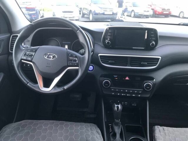 Черный Хендай Туксон, объемом двигателя 2 л и пробегом 87 тыс. км за 20790 $, фото 18 на Automoto.ua