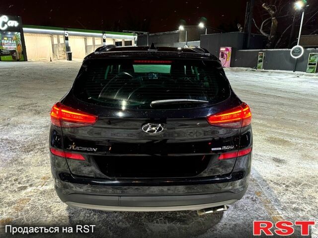 Хендай Туксон 2020 в Харькове на Automoto.ua Черный Хендай Туксон, объемом двигателя 2 л и пробегом 87 тыс. км за 29000 $, фото 5 на Automoto.ua