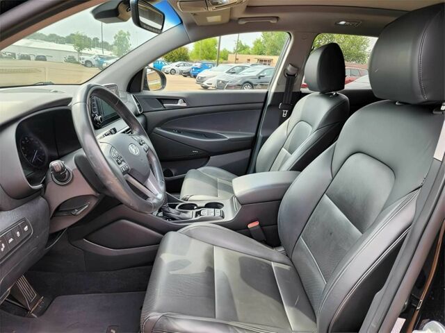 Хендай Туксон 2021 в Житомире на Automoto.ua Черный Хендай Туксон, объемом двигателя 2.4 л и пробегом 11 тыс. км за 17000 $, фото 6 на Automoto.ua