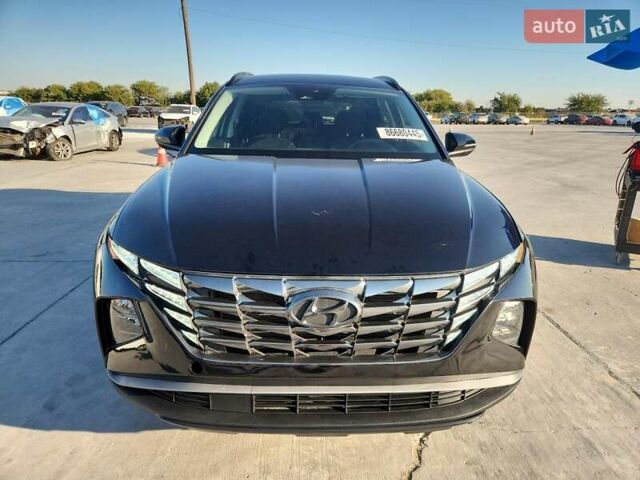 Черный Хендай Туксон, объемом двигателя 2.5 л и пробегом 122 тыс. км за 5700 $, фото 4 на Automoto.ua