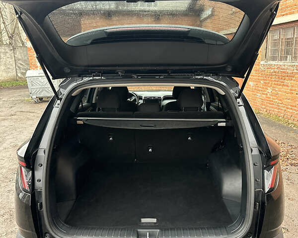 Черный Хендай Туксон, объемом двигателя 2.49 л и пробегом 73 тыс. км за 22300 $, фото 9 на Automoto.ua