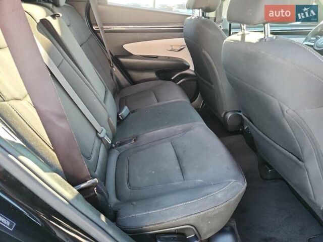 Черный Хендай Туксон, объемом двигателя 2.5 л и пробегом 122 тыс. км за 5700 $, фото 9 на Automoto.ua