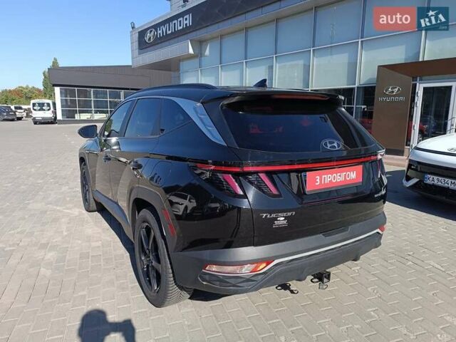 Черный Хендай Туксон, объемом двигателя 1.6 л и пробегом 28 тыс. км за 34300 $, фото 4 на Automoto.ua